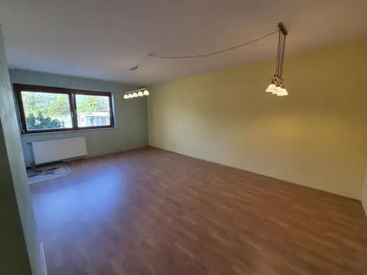Immobilie in Laakirchen - Wohnung zum Kauf - Laakirchen - 185.000 € - 3 Zimmer, 80 m², EG - Bild 1