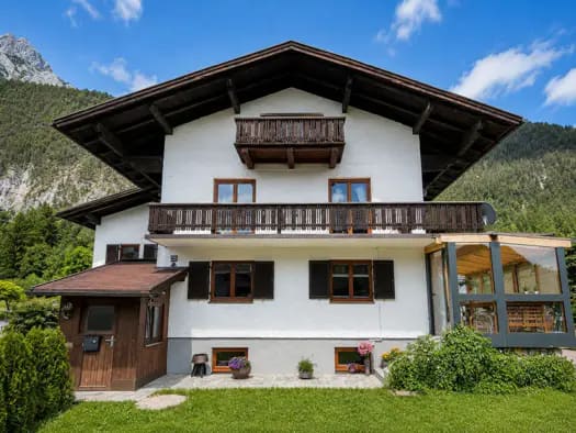 Immobilie in Scharnitz - Mehrfamilienhaus zum Kauf - Scharnitz - 387.000 € - 5 Zimmer, 130 m², 915 m² Grundstück - Bild 1