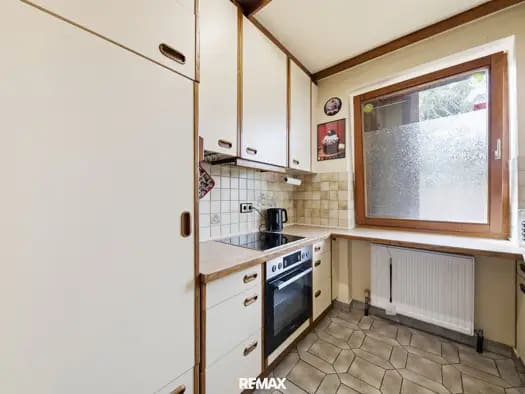 Immobilie in Markgrafneusiedl - Einfamilienhaus zum Kauf - Markgrafneusiedl - 615.000 € - 5,5 Zimmer, 125 m², 1.060 m² Grundstück - Bild 2