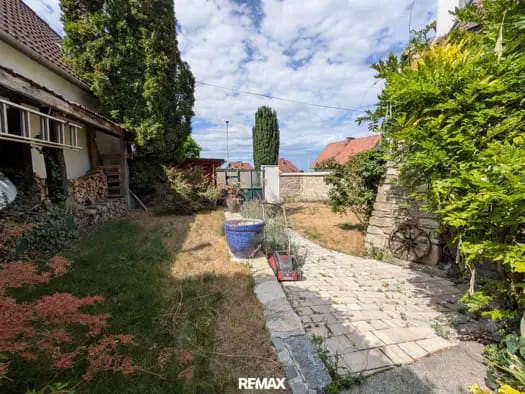 Immobilie in Bruck an der Leitha - Einfamilienhaus zum Kauf - Bruck an der Leitha - 199.000 € - 3 Zimmer, 115 m², 344 m² Grundstück - Bild 2