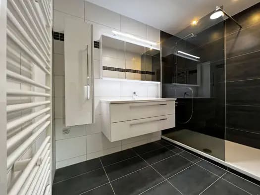 Immobilie in Pressbaum - Wohnung zum Kauf - Pressbaum - 260.000 € - 3 Zimmer, 78 m², 3. Geschoss - Bild 2