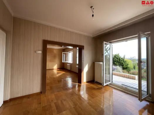 Immobilie in Waldegg - Reihenmittelhaus zum Kauf - Linz - 450.000 € - 5 Zimmer, 127 m², 630 m² Grundstück - Bild 1