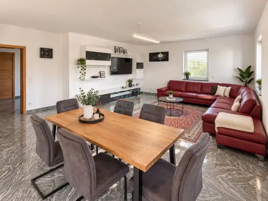 Immobilie in Mauthausen - Mehrfamilienhaus zum Kauf - Mauthausen - 699.000 € - 7 Zimmer, 212 m², 709 m² Grundstück - Bild 1