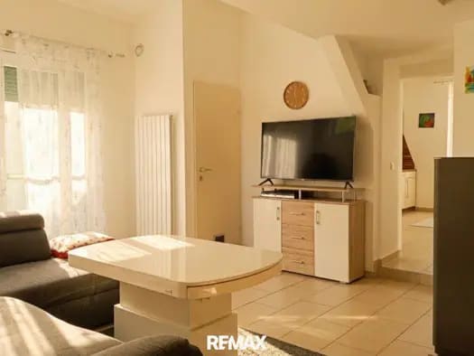 Immobilie in Gablitz - Wohnung zum Kauf - Gablitz - 250.000 € - 5 Zimmer, 110 m² - Bild 1