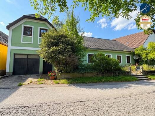 Immobilie in Bad Großpertholz - Einfamilienhaus zum Kauf - Bad Großpertholz - 135.000 € - 100 m², 548 m² Grundstück - Bild 0