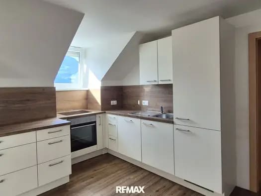 Immobilie in Jenbach - Wohnung zum Kauf - Jenbach - 220.000 € - 62,4 m², 2. Geschoss - Bild 0
