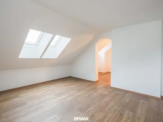 Immobilie in Jenbach - Wohnung zum Kauf - Jenbach - 220.000 € - 62,4 m², 2. Geschoss - Bild 1