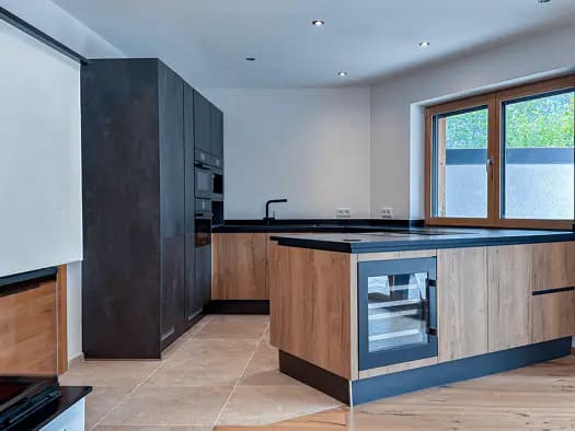 Immobilie in St. Ulrich am Pillersee - Maisonette zum Kauf - Erstbezug - St. Ulrich am Pillersee - 990.000 € - 6 Zimmer, 184,6 m², EG - Bild 1
