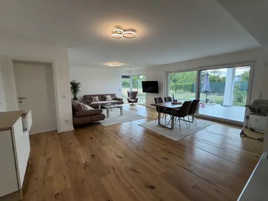 Immobilie in Hausleiten - Mehrfamilienhaus zum Kauf - Hausleiten - 1.350.000 € - 8 Zimmer, 271,9 m², 701 m² Grundstück - Bild 2