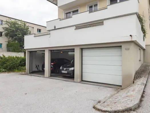 Immobilie in Jenbach - Mehrfamilienhaus zum Kauf - Jenbach - 820.000 € - 12,5 Zimmer, 309,6 m², 650 m² Grundstück - Bild 1