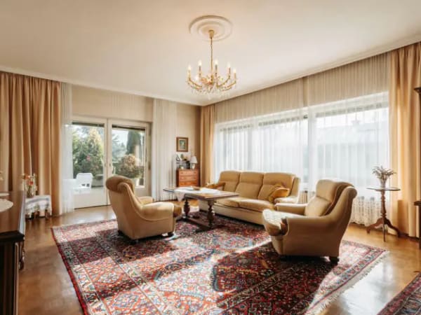 Immobilie in Leibnitz - Einfamilienhaus zum Kauf - Leibnitz - 690.000 € - 12 Zimmer, 335 m², 1.427 m² Grundstück - Bild 1