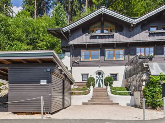 Immobilie in Kirchberg in Tirol - Doppelhaushälfte zum Kauf - Kirchberg in Tirol - 1.090.000 € - 6 Zimmer, 182 m² - Bild 2