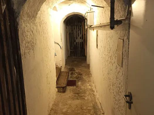 Immobilie in Wilten - Wohnung zum Kauf - Innsbruck - 295.000 € - 2 Zimmer, 47 m², frei ab sofort - Bild 2