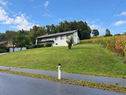 Immobilie in Pirching am Traubenberg - Einfamilienhaus zum Kauf - Pirching am Traubenberg - 359.000 € - 5 Zimmer, 129 m², 1.969 m² Grundstück - Bild 1