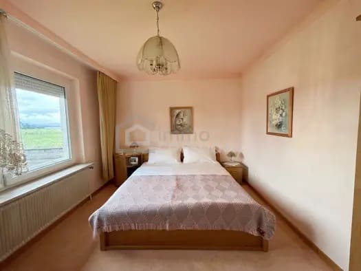 Immobilie in Marchegg - Mehrfamilienhaus zum Kauf - Marchegg - 620.000 € - 7 Zimmer, 230 m², 2.056 m² Grundstück - Bild 0