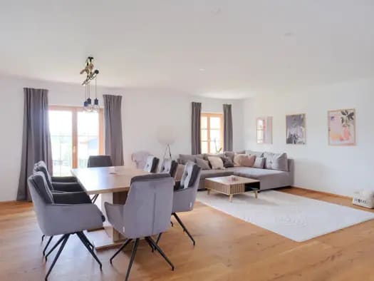 Immobilie in Eggelsberg - Wohnung zum Kauf - Eggelsberg - 395.000 € - 5,5 Zimmer, 182 m² - Bild 0