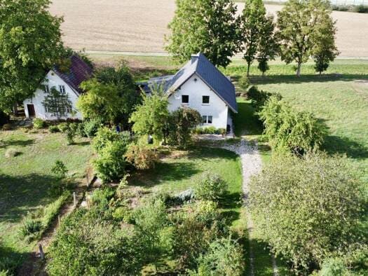Immobilie in Neukirchen bei Lambach - Haus zum Kauf - Neukirchen bei Lambach - 495.000 € - 109 m², 3.001 m² Grundstück - Bild 0