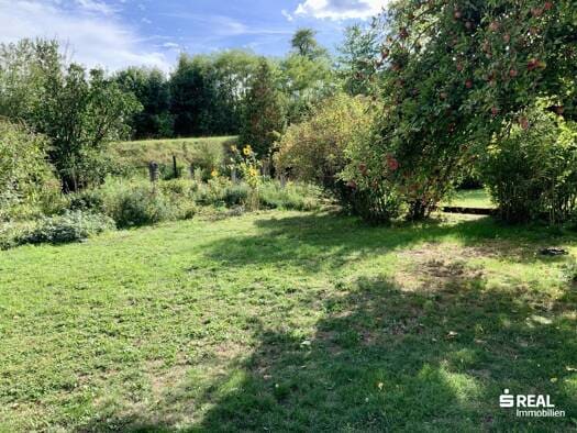 Immobilie in Neukirchen bei Lambach - Haus zum Kauf - Neukirchen bei Lambach - 495.000 € - 109 m², 3.001 m² Grundstück - Bild 2