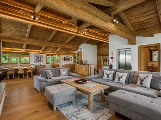 Immobilie in Aurach bei Kitzbühel - Einfamilienhaus zum Kauf - Aurach bei Kitzbühel - 3.000.000 € - 285 m², 373 m² Grundstück - Bild 1