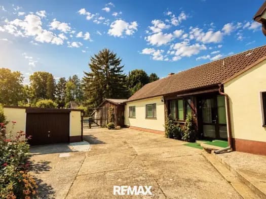 Immobilie in Gaweinstal - Einfamilienhaus zum Kauf - Gaweinstal - 242.000 € - 5 Zimmer, 130 m², 2.290 m² Grundstück - Bild 0