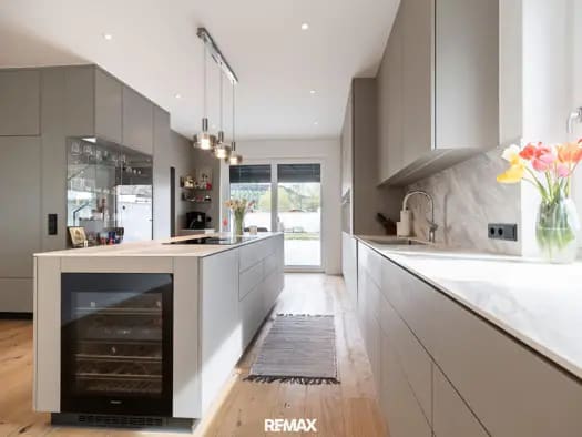 Immobilie in Mayerling - Einfamilienhaus zum Kauf - Alland - 1.490.000 € - 5 Zimmer, 300 m², 1.616 m² Grundstück - Bild 1