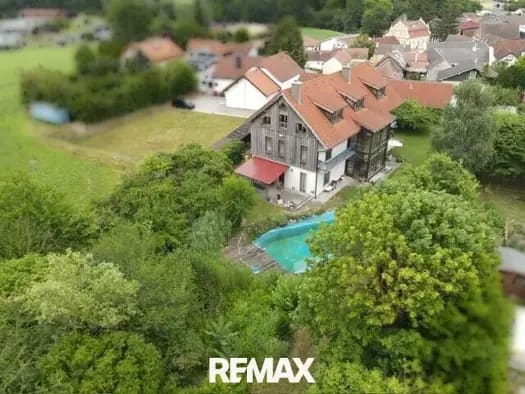 Immobilie in Leobendorf - Einfamilienhaus zum Kauf - Leobendorf - 1.490.000 € - 7 Zimmer, 380 m², 4.850 m² Grundstück - Bild 2