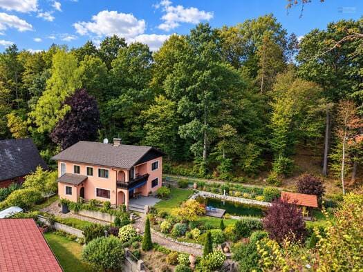 Immobilie in Sieghartskirchen - Einfamilienhaus zum Kauf - Sieghartskirchen - 690.000 € - 7 Zimmer, 188 m², 1.083 m² Grundstück - Bild 0