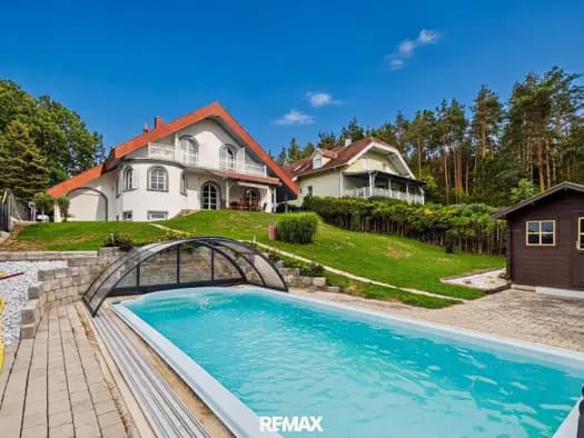 Immobilie in Oberloisdorf - Einfamilienhaus zum Kauf - Oberloisdorf - 650.000 € - 7,5 Zimmer, 225 m², 900 m² Grundstück - Bild 0