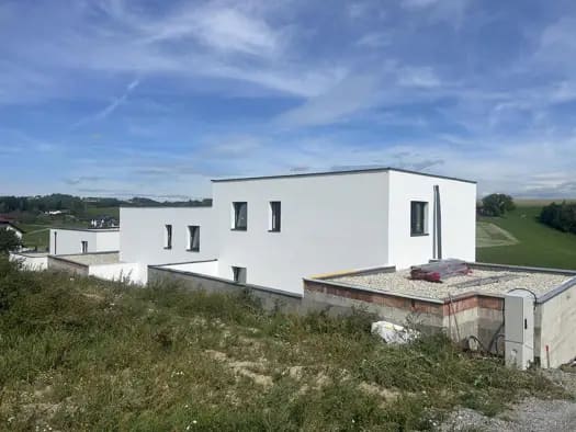 Immobilie in Herzogsdorf - Reihenmittelhaus zum Kauf - Herzogsdorf - 489.000 € - 5 Zimmer, 134 m², 380 m² Grundstück - Bild 1