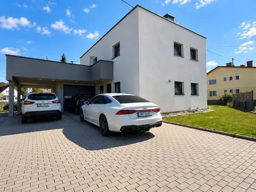 Immobilie in Mauerkirchen - Wohnung zum Kauf - Mauerkirchen - 290.000 € - 3 Zimmer, 108 m² - Bild 0