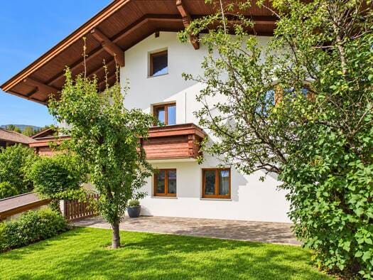 Immobilie in Kirchberg in Tirol - Doppelhaushälfte zum Kauf - Kirchberg in Tirol - 905.000 € - 9 Zimmer, 192 m² - Bild 0