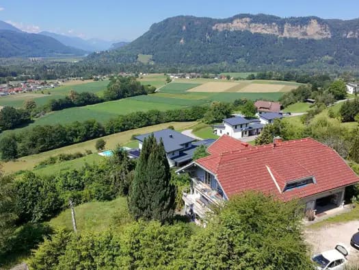 Immobilie in Gallizien - Haus zum Kauf - Gallizien - 399.000 € - 9 Zimmer, 239 m², 3.945 m² Grundstück - Bild 1