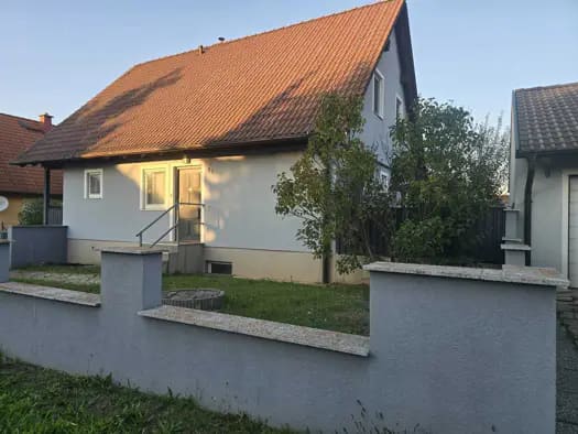 Immobilie in Marchegg - Einfamilienhaus zum Kauf - Marchegg - 390.000 € - 5 Zimmer, 143 m², 756 m² Grundstück - Bild 1