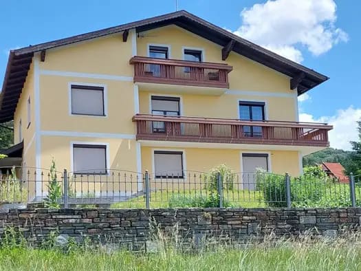 Immobilie in Nußdorf am Haunsberg - Mehrfamilienhaus zum Kauf - Nußdorf am Haunsberg - 999.900 € - 10 Zimmer, 291 m², 1.009 m² Grundstück, frei ab sofort - Bild 0