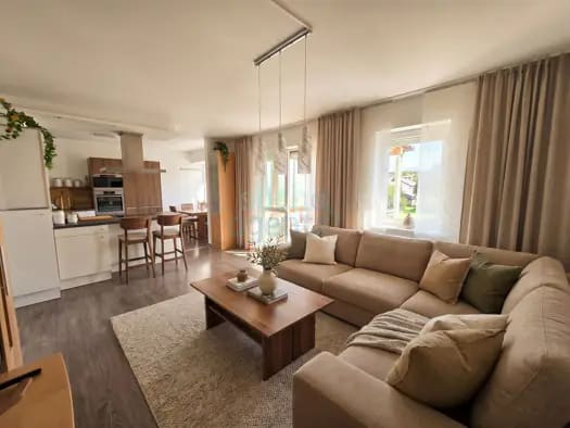 Immobilie in Pinsdorf - Wohnung zum Kauf - Pinsdorf - 279.000 € - 3 Zimmer, 83 m², 2. Geschoss - Bild 1