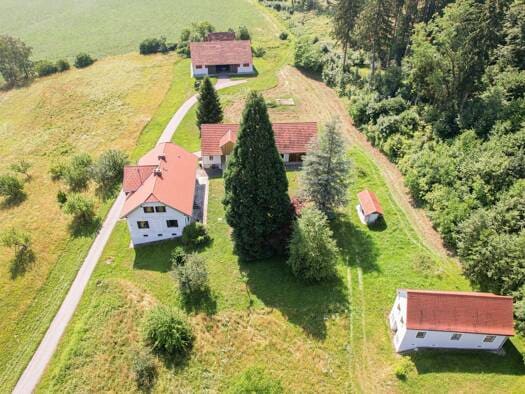 Immobilie in Sankt Ruprecht an der Raab - Einfamilienhaus zum Kauf - Sankt Ruprecht an der Raab - 1.500.000 € - 6 Zimmer, 219 m², 80.522 m² Grundstück - Bild 0