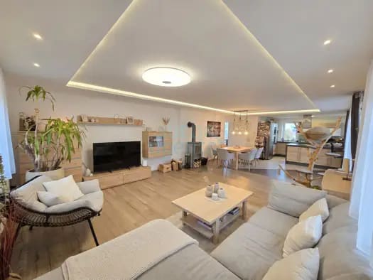 Immobilie in Marchtrenk - Einfamilienhaus zum Kauf - Marchtrenk - 649.000 € - 6 Zimmer, 173 m², 730 m² Grundstück - Bild 1