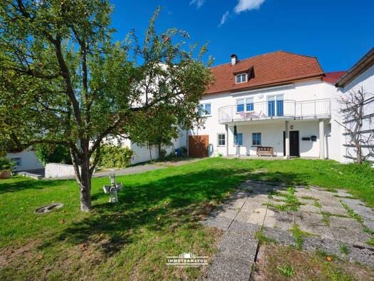 Immobilie in Schörfling am Attersee - Einfamilienhaus zum Kauf - Schörfling am Attersee - 357.000 € - 4 Zimmer, 101 m², 536 m² Grundstück - Bild 1