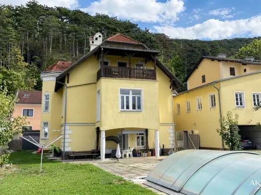 Immobilie in Berndorf - Villa zum Kauf - Berndorf - 699.000 € - 11 Zimmer, 298,4 m², 800 m² Grundstück - Bild 1