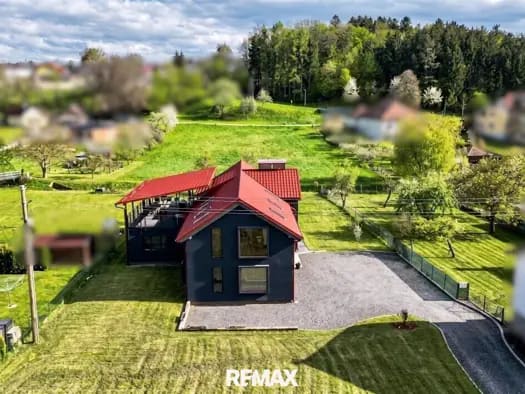 Immobilie in Güttenbach - Haus zum Kauf - Güttenbach - 590.000 € - 7 Zimmer, 256 m², 1.728 m² Grundstück - Bild 2