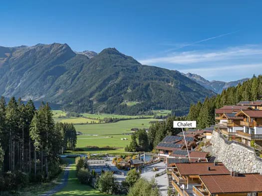 Immobilie in Neukirchen am Großvenediger - Haus zum Kauf - Neukirchen am Großvenediger - 950.000 € - 5 Zimmer, 115,7 m², 262 m² Grundstück - Bild 2