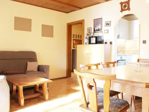 Immobilie in Eggendorf - Einfamilienhaus zum Kauf - Eggendorf - 275.000 € - 4 Zimmer, 70,8 m², 570 m² Grundstück - Bild 1