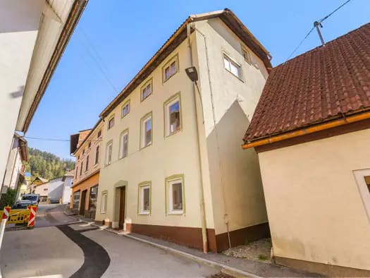 Immobilie in Eisenkappel-Vellach - Haus zum Kauf - Eisenkappel-Vellach - 227.000 € - 7 Zimmer, 194 m² - Bild 0