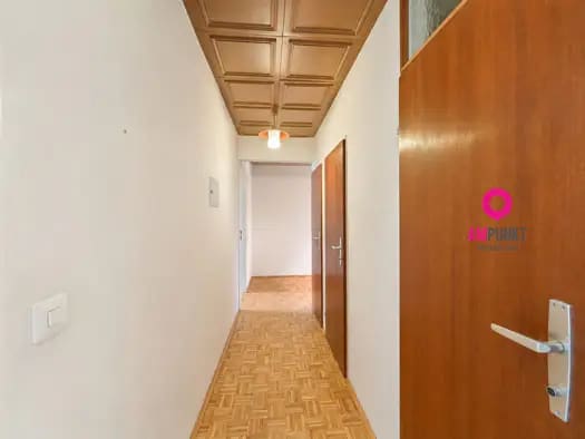 Immobilie in Itzling - Wohnung zum Kauf - Salzburg - 290.000 € - 3 Zimmer, 79,3 m², 8. Geschoss - Bild 2