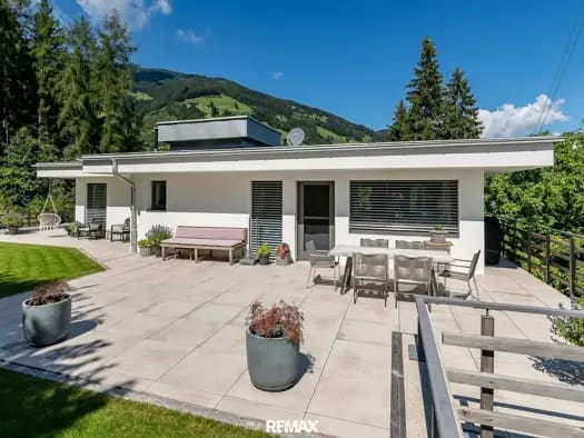 Immobilie in Fügenberg - Einfamilienhaus zum Kauf - Fügenberg - 1.290.000 € - 8,5 Zimmer, 212 m², 600 m² Grundstück - Bild 0