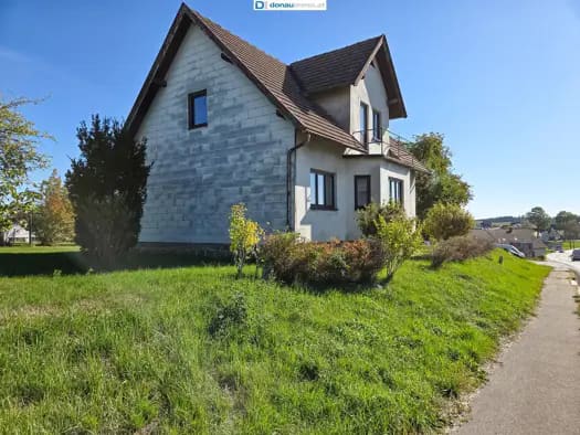 Immobilie in Schrems - Haus zum Kauf - Schrems - 109.000 € - 2 Zimmer, 85 m², 1.147 m² Grundstück - Bild 2