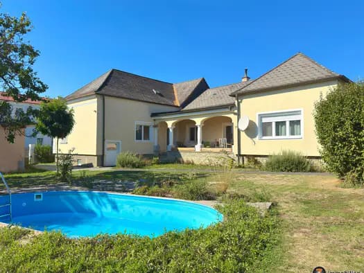 Immobilie in Rechnitz - Haus zum Kauf - Rechnitz - 299.000 € - 6 Zimmer, 183 m², 1.836 m² Grundstück - Bild 0