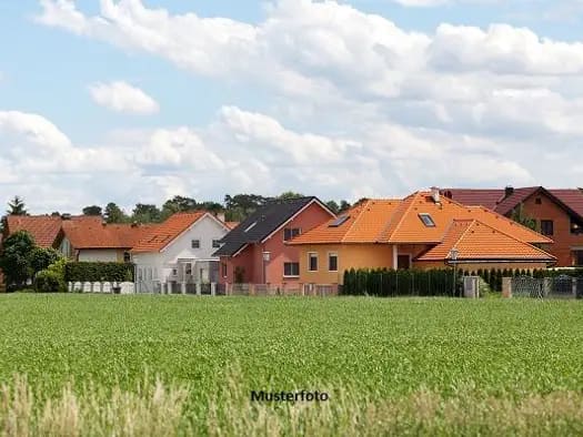 Immobilie in Marchtrenk - Einfamilienhaus zum Kauf - Marchtrenk - 772.000 € - 10 Zimmer, 350 m², 737 m² Grundstück - Bild 0