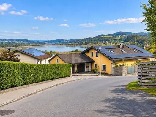 Immobilie in Seeham - Einfamilienhaus zum Kauf - Seeham - 1.600.000 € - 7 Zimmer, 280 m², 1.057 m² Grundstück - Bild 0
