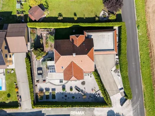 Immobilie in Radenthein - Einfamilienhaus zum Kauf - Radenthein - 549.000 € - 6 Zimmer, 152 m², 1.010 m² Grundstück - Bild 2
